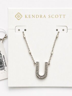 NWT Letter U Pendant Necklace in Silver